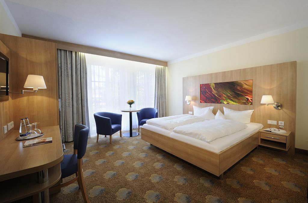 Doppelzimmer mit Balkon