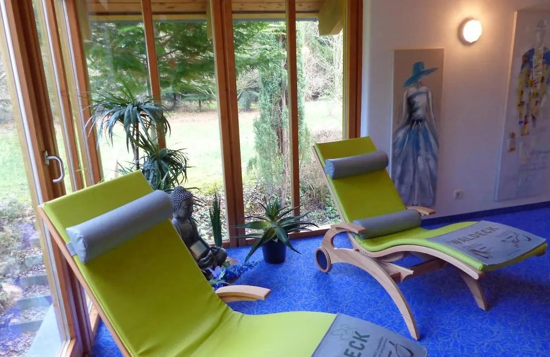 Hotel und Appartementhof Waldeck-1