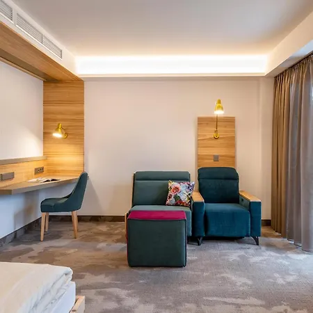 Hotel FrechDachs-2